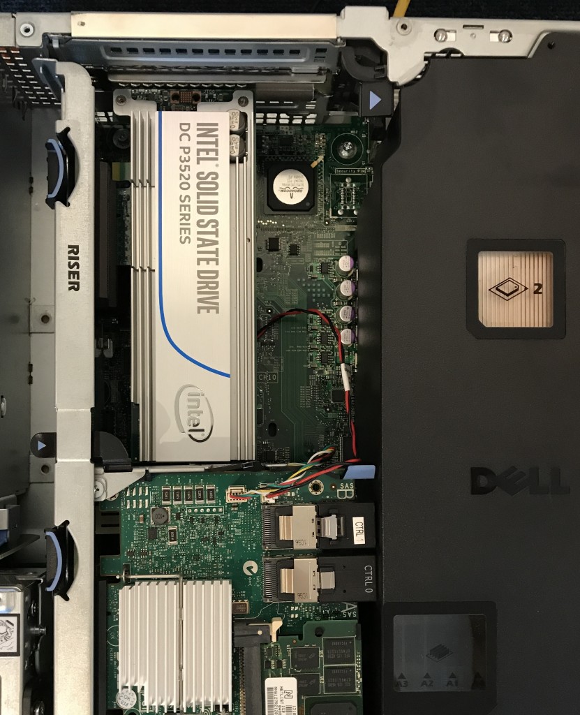 Intel P3520 installed in Dell PowerEdge R510